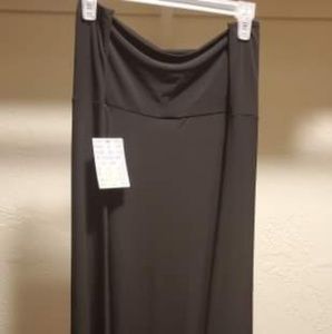 Lularoe SOLID BLACK Maxi 3XL